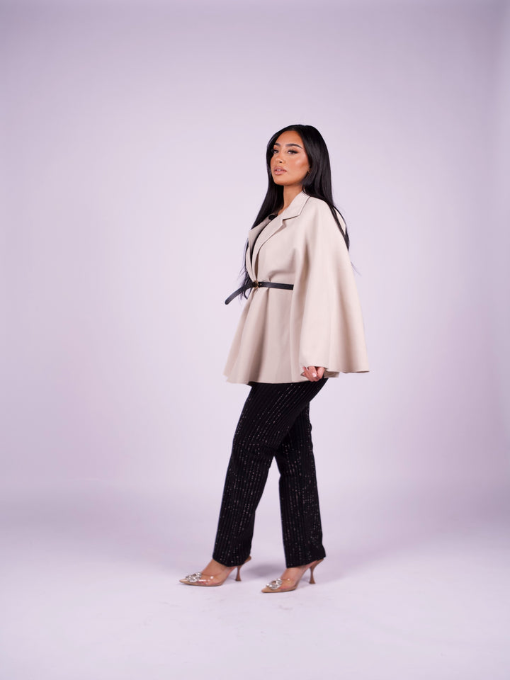 Cape Fatale - Beige