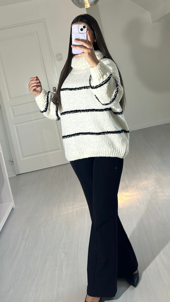 Pull Huda en Laine - Blanc & Noir